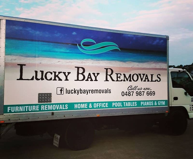Lucky Bay Removals removalist work in Mountain Creek