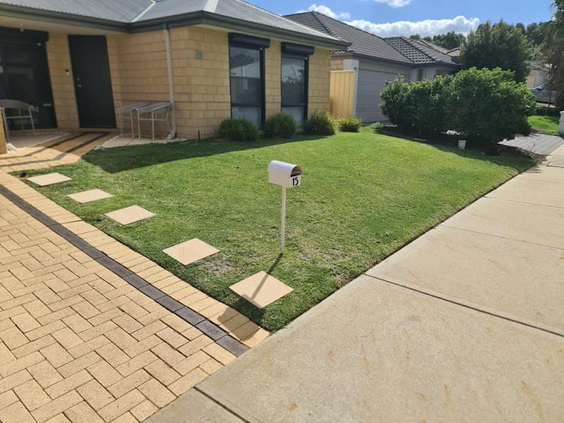 Luscious Lawns and Gardens landscaping work in Waikiki