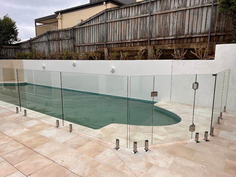 Lux Glass Northern Beaches glass & glazier work in Dee Why
