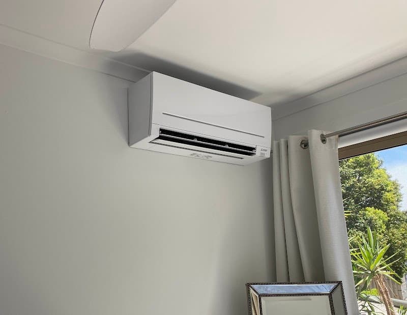 Luxe Air Conditioning air conditioning work in Manly Vale