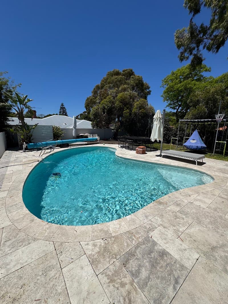 Luxe Pools and Landscaping pool builder work in Quinns Rocks