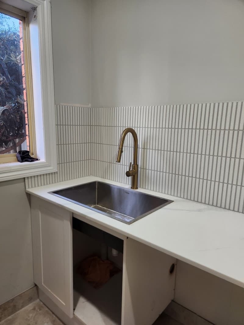 Luxe Tiling & Waterproofing tiling work in Narre Warren South