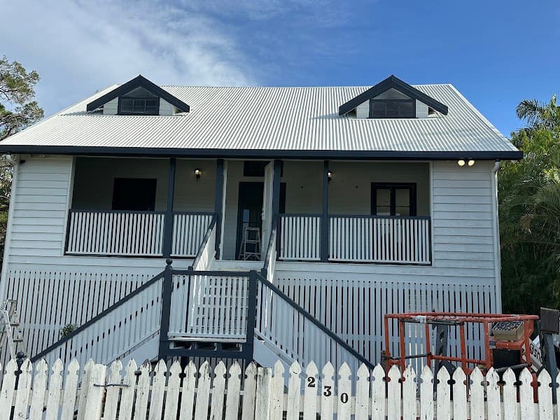 m m professional painting pty Ltd painter work in Norman Gardens