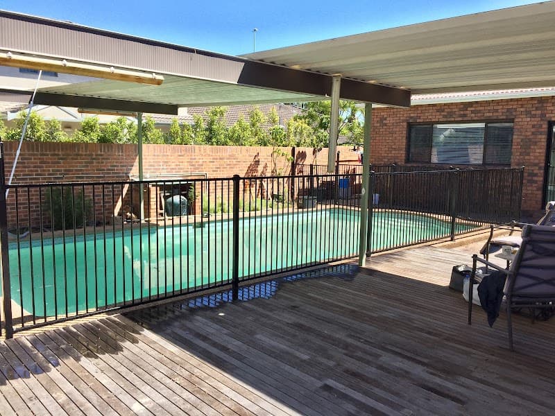 M S Fencing “ The Fencing People “ fencing work in Guildford