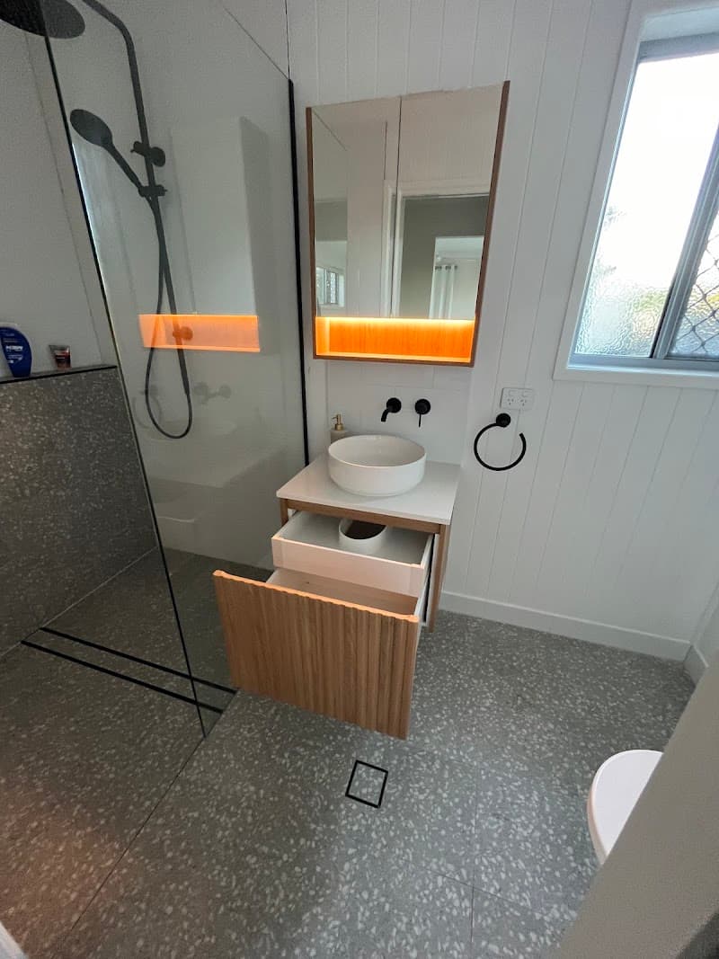 Made & Fitted Joinery Pty Ltd kitchen renovation work in Loganholme