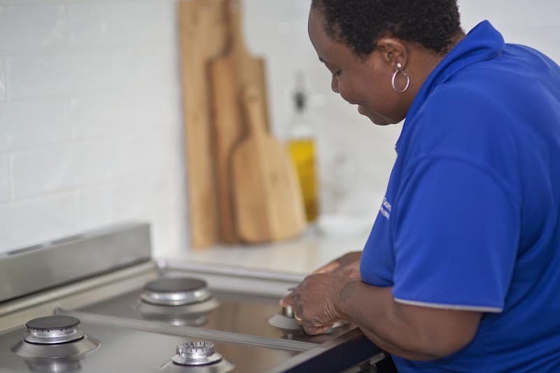 MadMiller & Sons Cleaning Services oven & bbq cleaning work in Wyreema