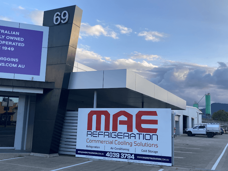 MAE Refrigeration appliance repair work in Portsmith
