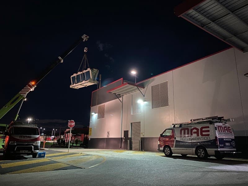 MAE Refrigeration appliance repair work in Portsmith