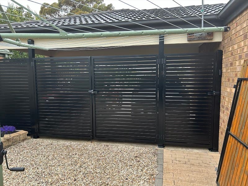 Magic Fences And Gates fencing work in Dandenong