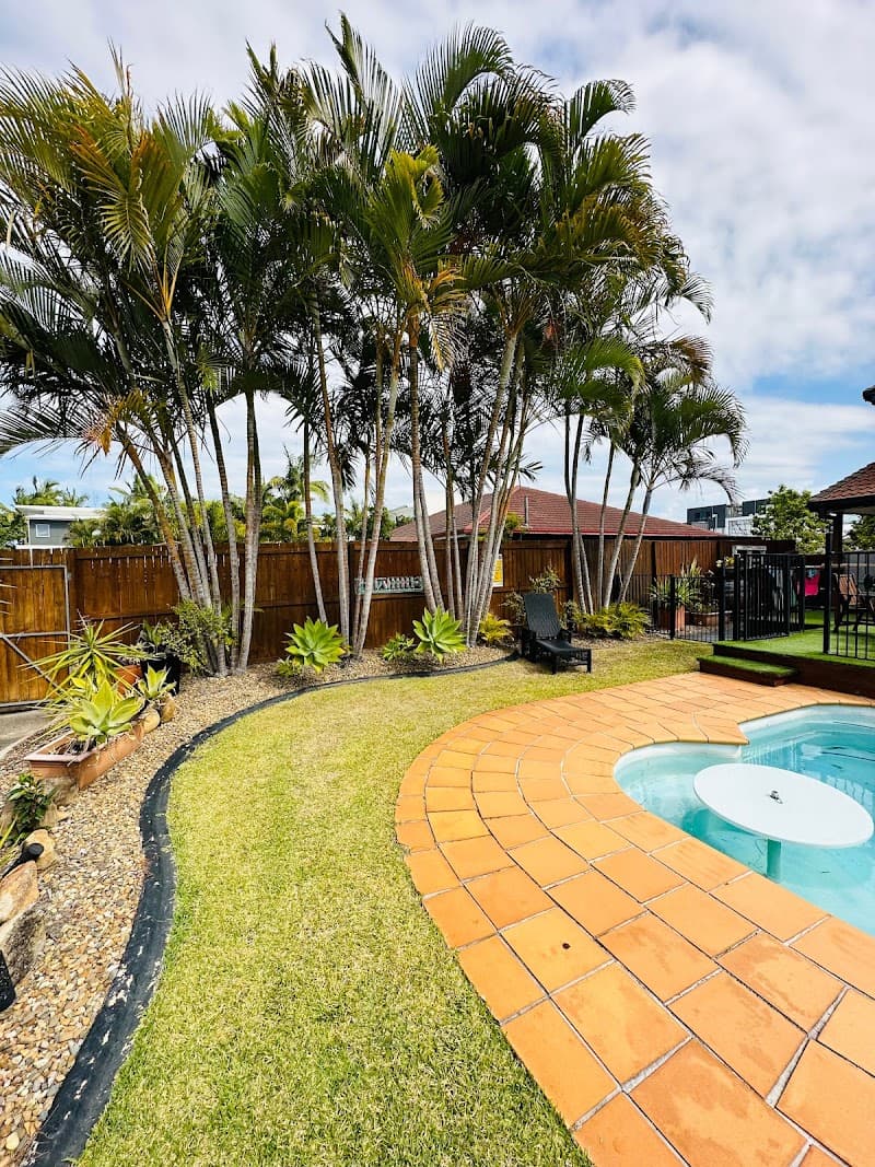 Maik Gardens landscaping work in Broadbeach Waters