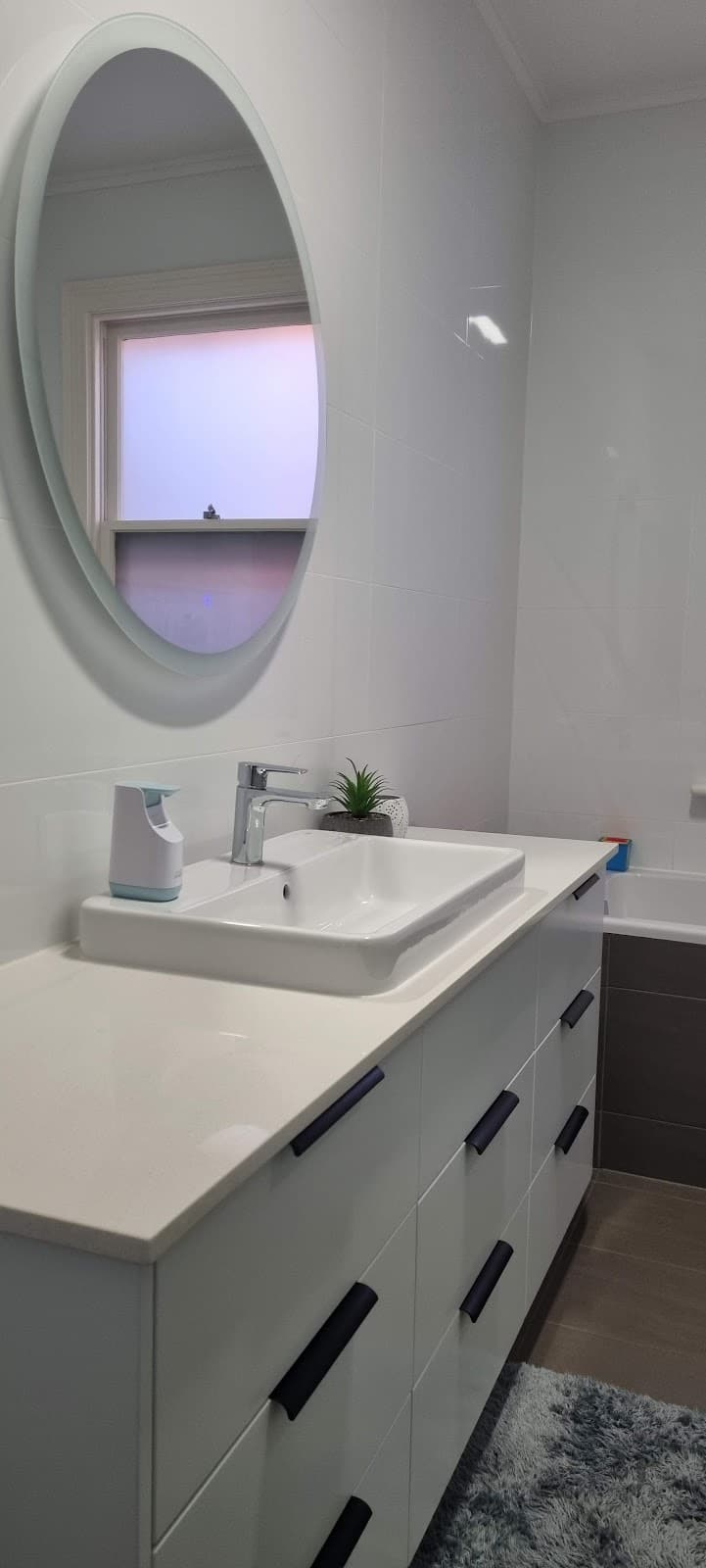 Make It Clean Services - Cleaners Brisbane | House Cleaning | Office & Commercial Buildings cleaning work in Fitzgibbon