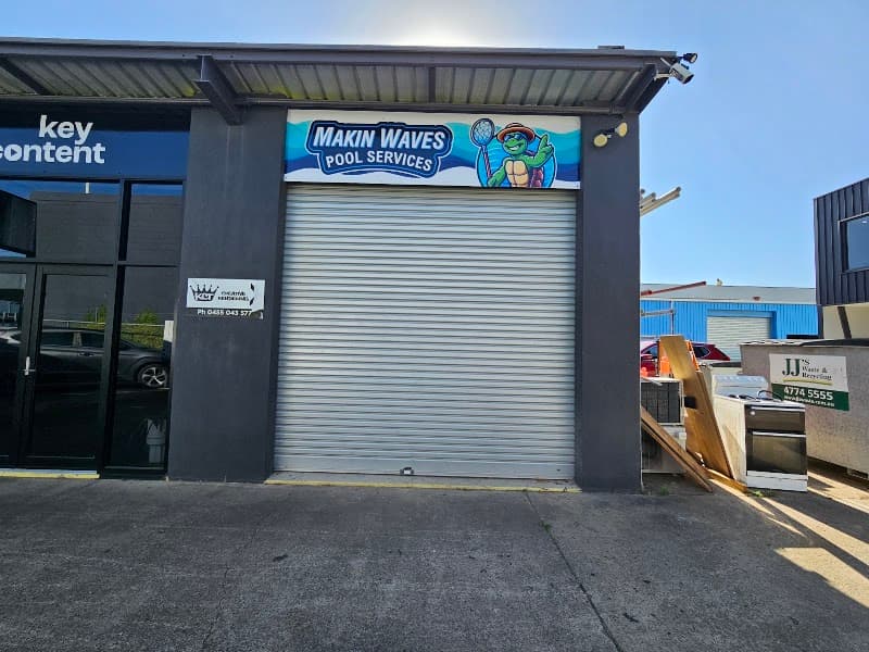 Makin waves pool services pool maintenance work in Garbutt