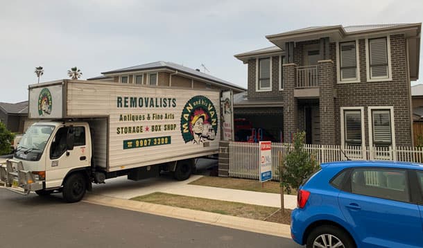 Man and His Van removalist work in Brookvale