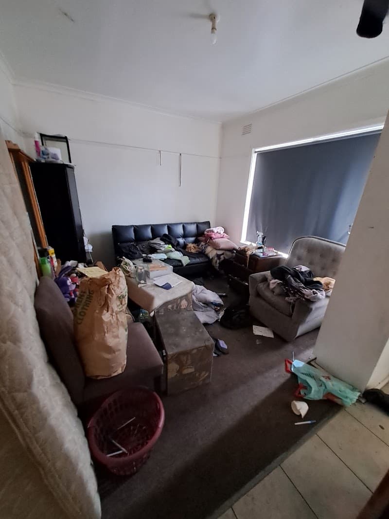 Man With Ute GV furniture assembly & tv mounting work in Shepparton
