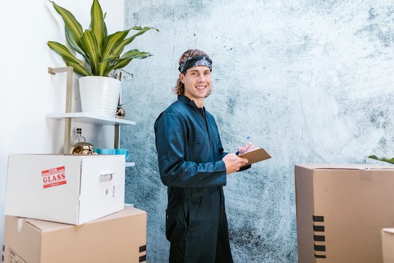 Mandurah City Removals removalist work in Barragup