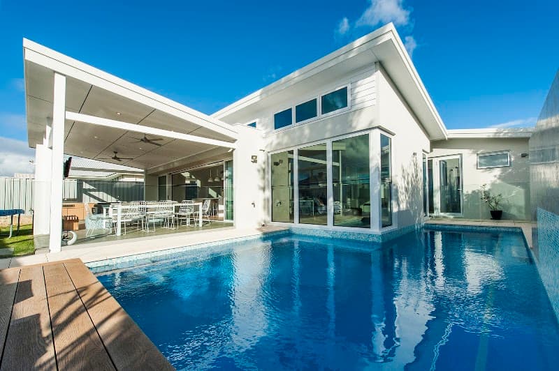 Mandurah Glass Service glass & glazier work in Mandurah