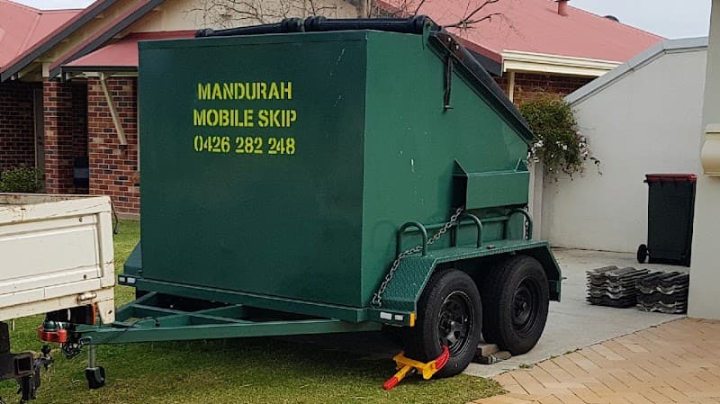 Mandurah Mobile Skip rubbish removal work in Wannanup