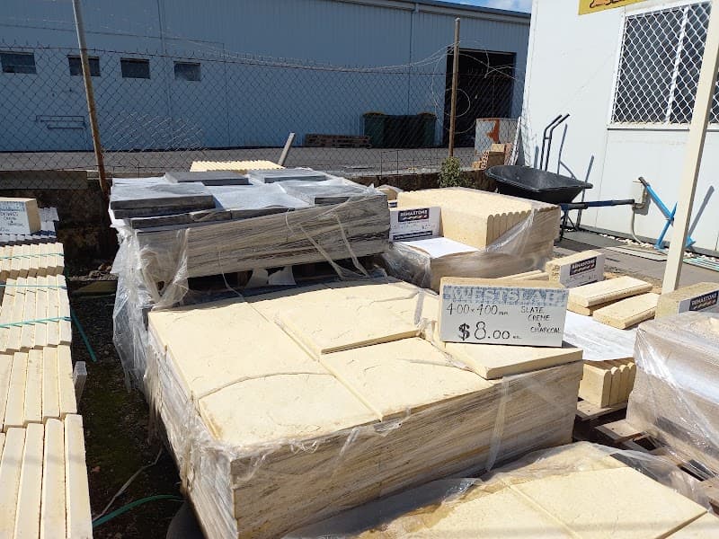 Mandurah Rock ‘N’ Loam landscaping work in Greenfields