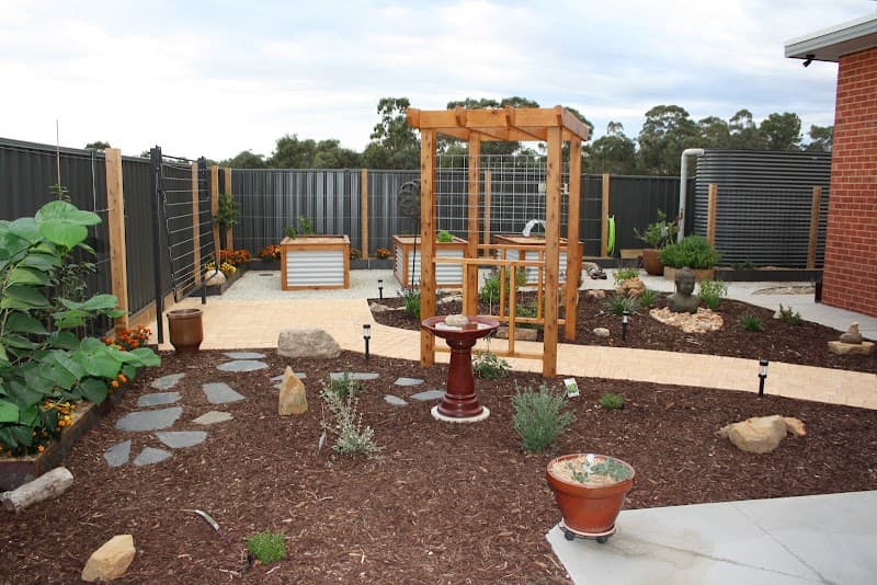 Mandurang Property Maintenance lawn care work in Mandurang
