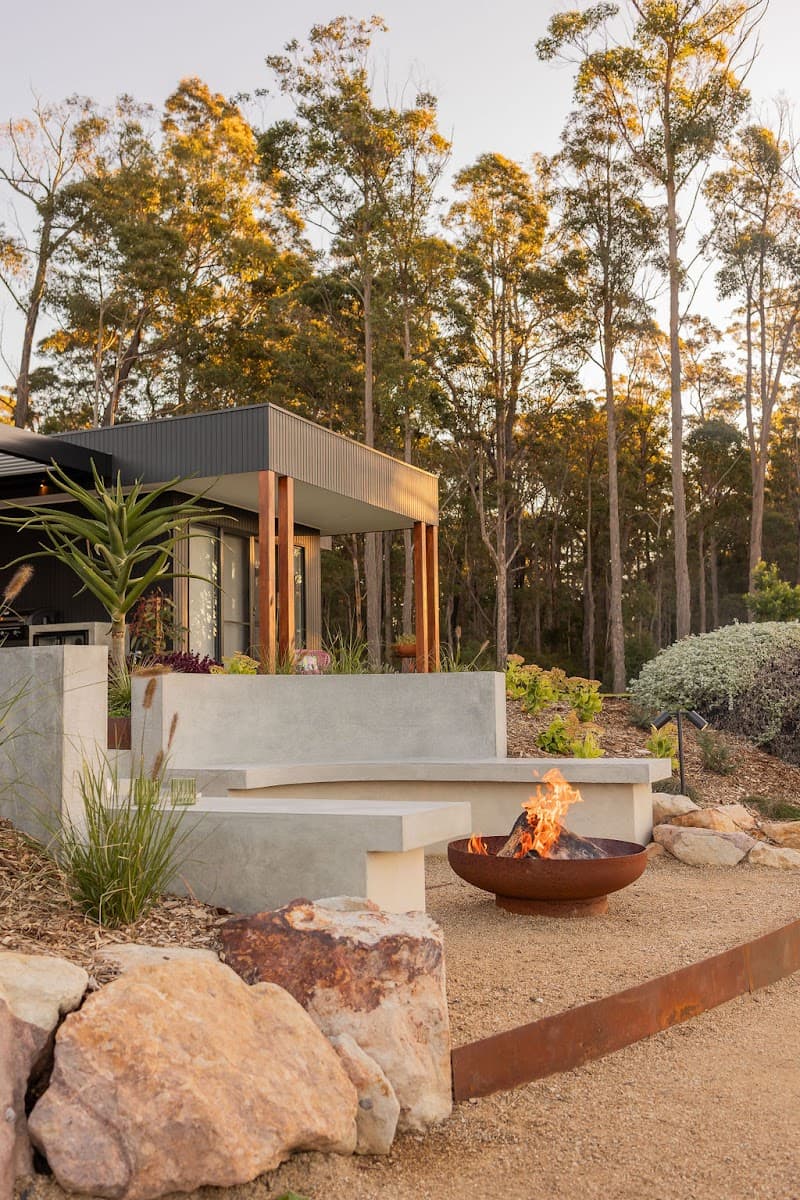 Manuka Gardens landscaping work in Fyshwick