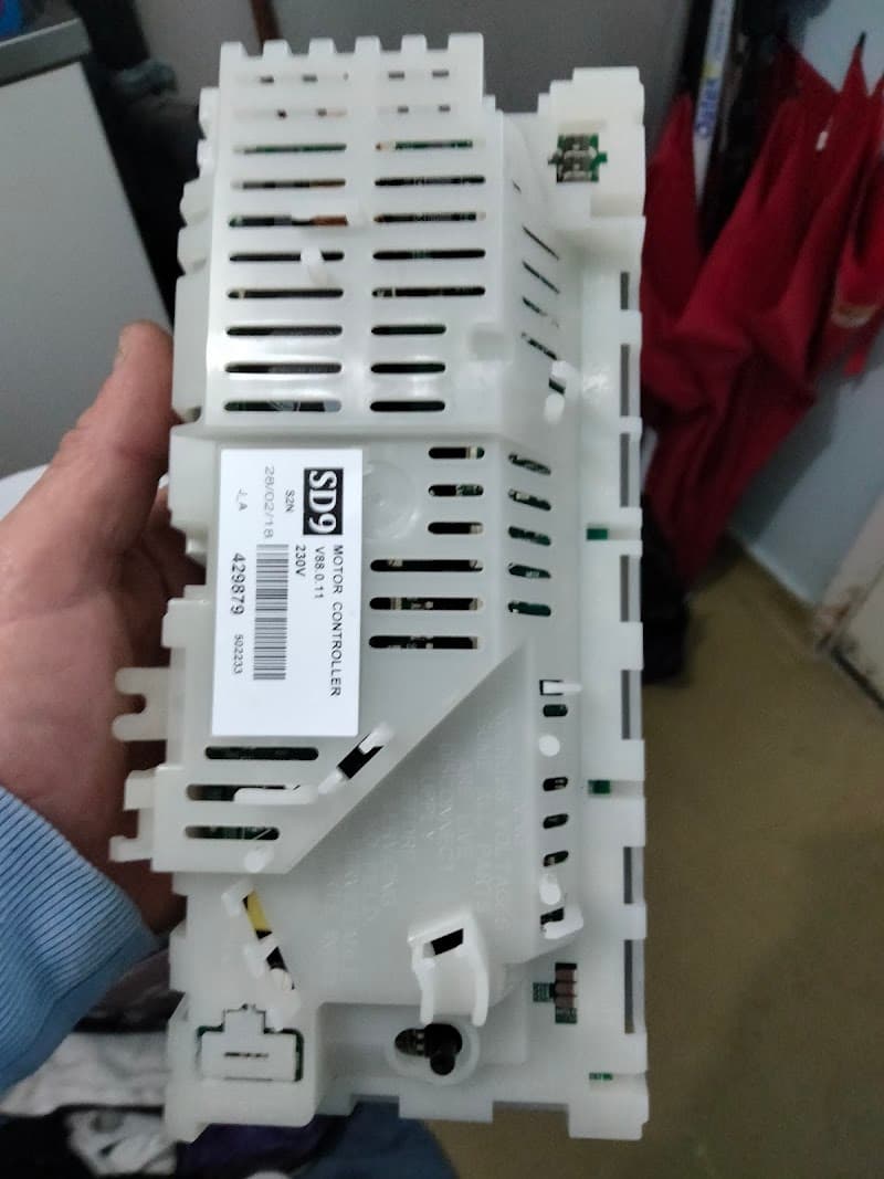 Mark Cooper Appliance Service appliance repair work in Clontarf