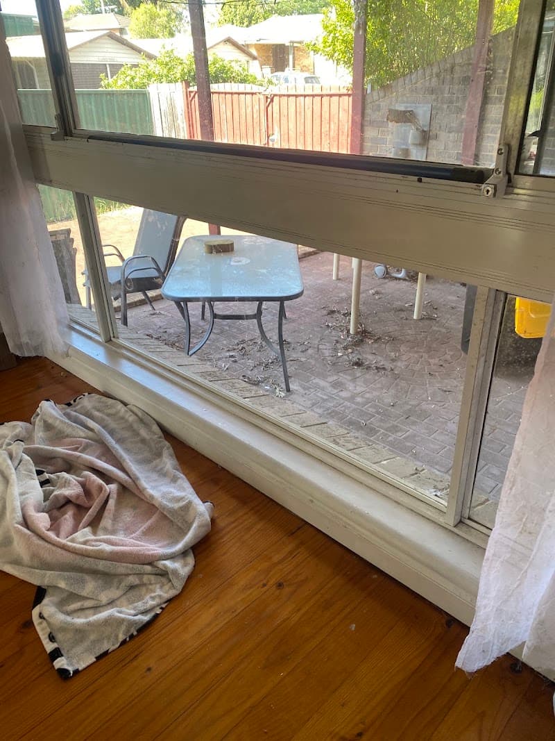 Marlin Glass Replacement Penrith glass & glazier work in Penrith