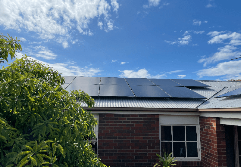 Marshall Energy Solutions - Solar & battery installer solar panel installation work in Lynbrook