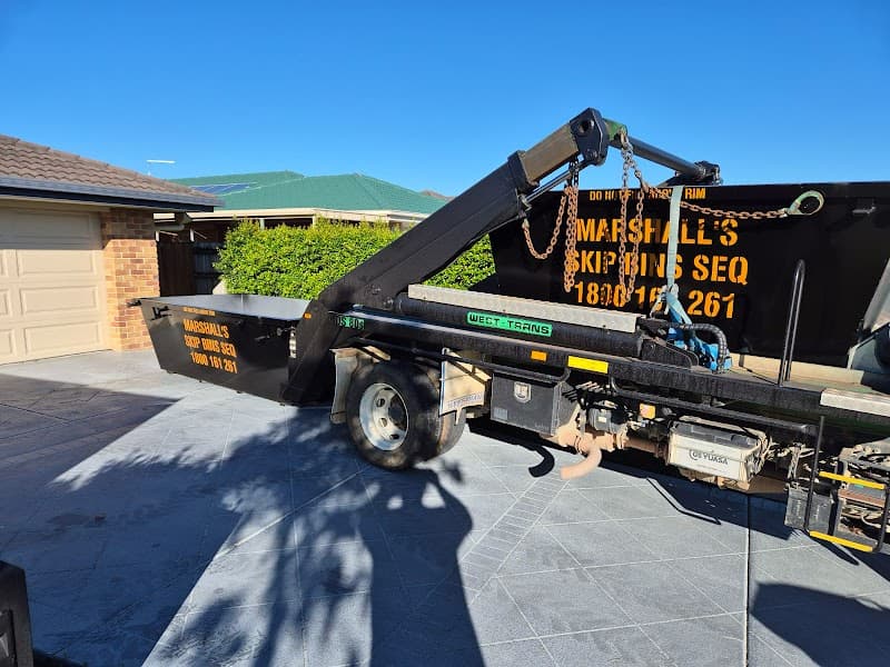 Marshall's Skip Bins SEQ (South East Queensland) rubbish removal work in Loganholme
