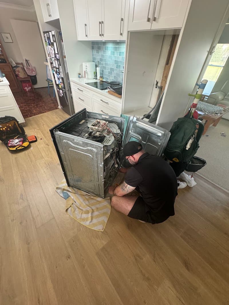 Master Appliance Service appliance repair work in Hornsby