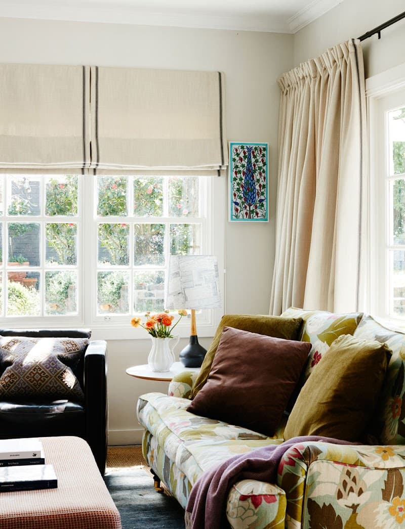 Master Curtains and Blinds – Brisbane | Supply, Install & Repair curtains & blinds work in New Farm