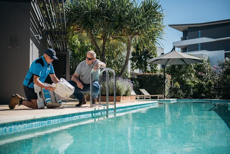 Master Pool Care pool maintenance work in Clayfield