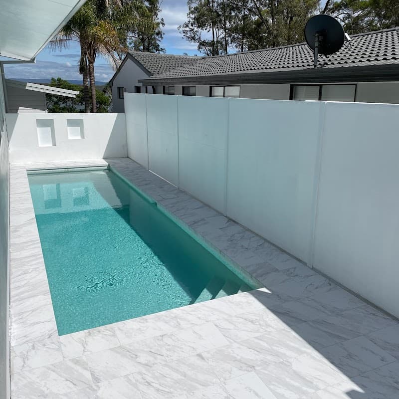 MAT'S FENCING PTY LTD fencing work in Berkeley Vale