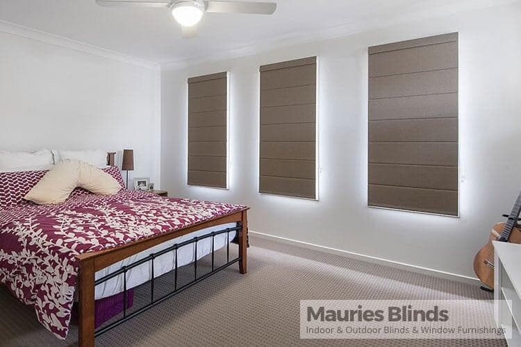 Maurie's Blinds curtains & blinds work in Kingsthorpe