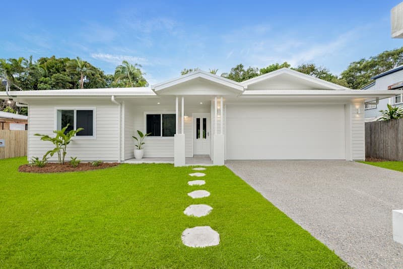 Maxa Constructions - Cairns Builder bathroom renovation work in Parramatta Park
