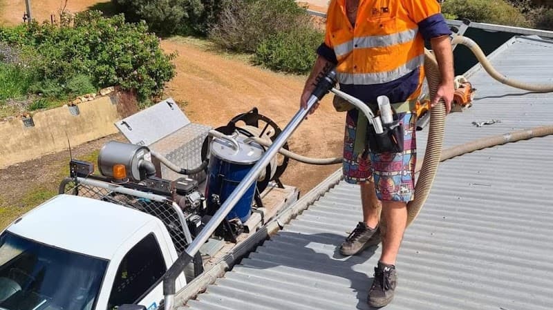 MBL Gutter Master gutter cleaning work in Forrestfield