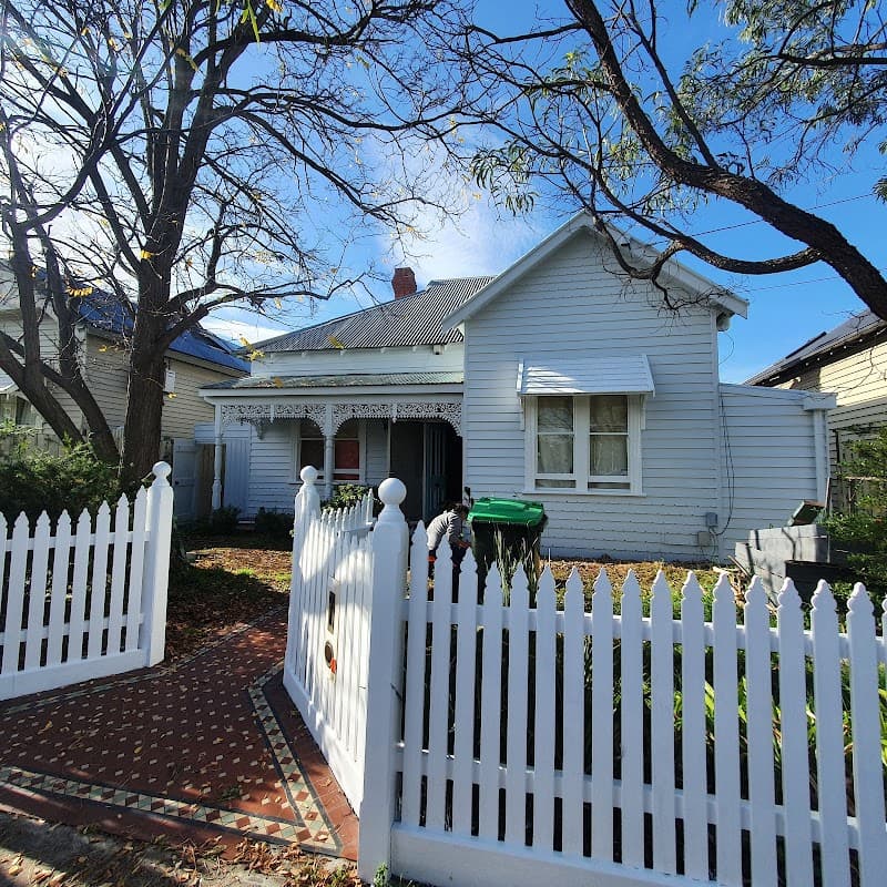 MCINTOSH PAINTERS PTY LTD painter work in Yarraville
