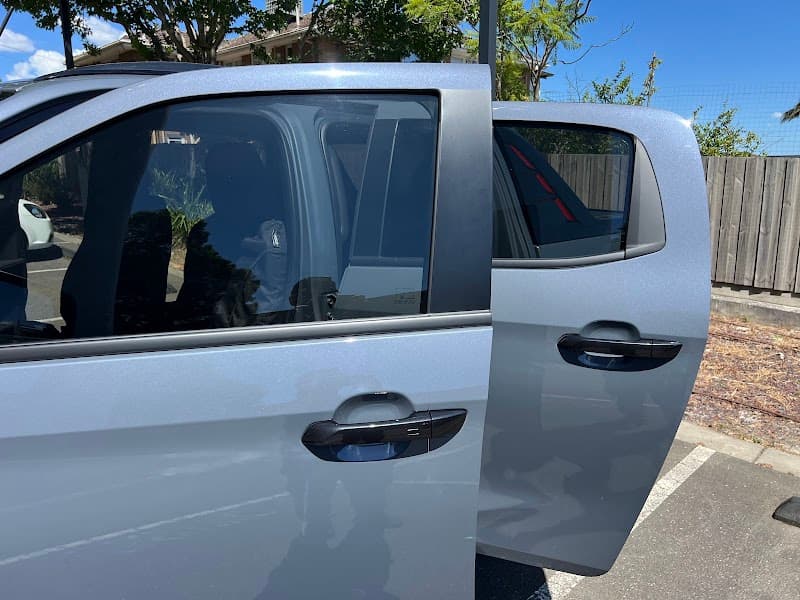 Melbourne Car Window Tinting window tinting work in Macleod
