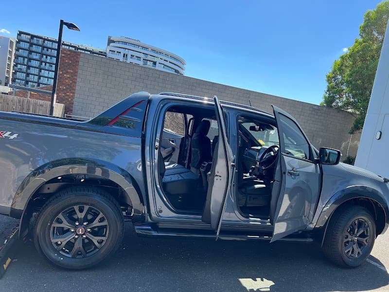 Melbourne Car Window Tinting window tinting work in Macleod