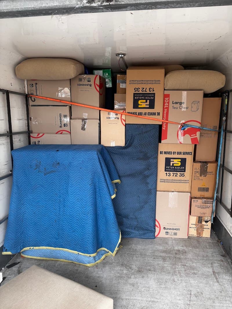 Melbourne Cheap Movers removalist work in Melbourne