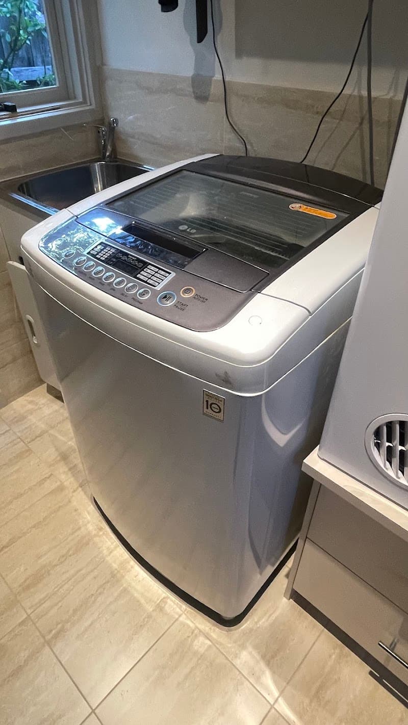 Melbourne Domestic Appliances appliance repair work in Mont Albert North