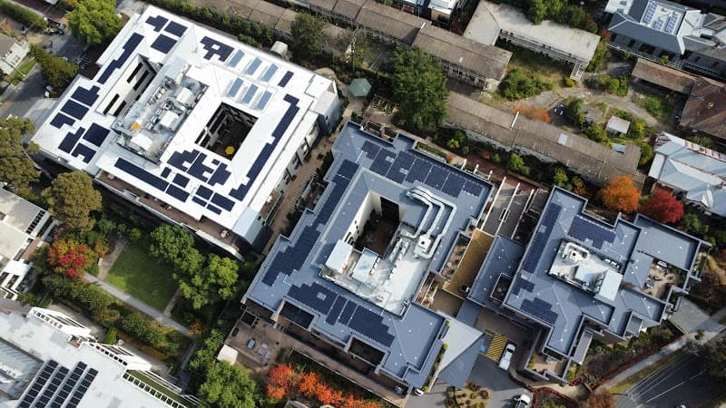 Melbourne Energy Group solar panel installation work in Dandenong South