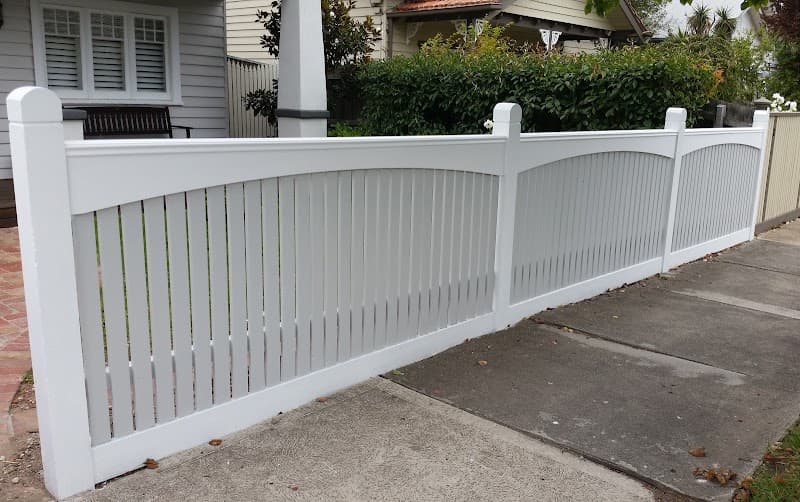Melbourne Fencing Specialists fencing work in Carrum Downs