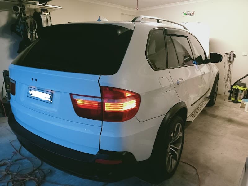 Melbourne Style Tinting window tinting work in Sunshine