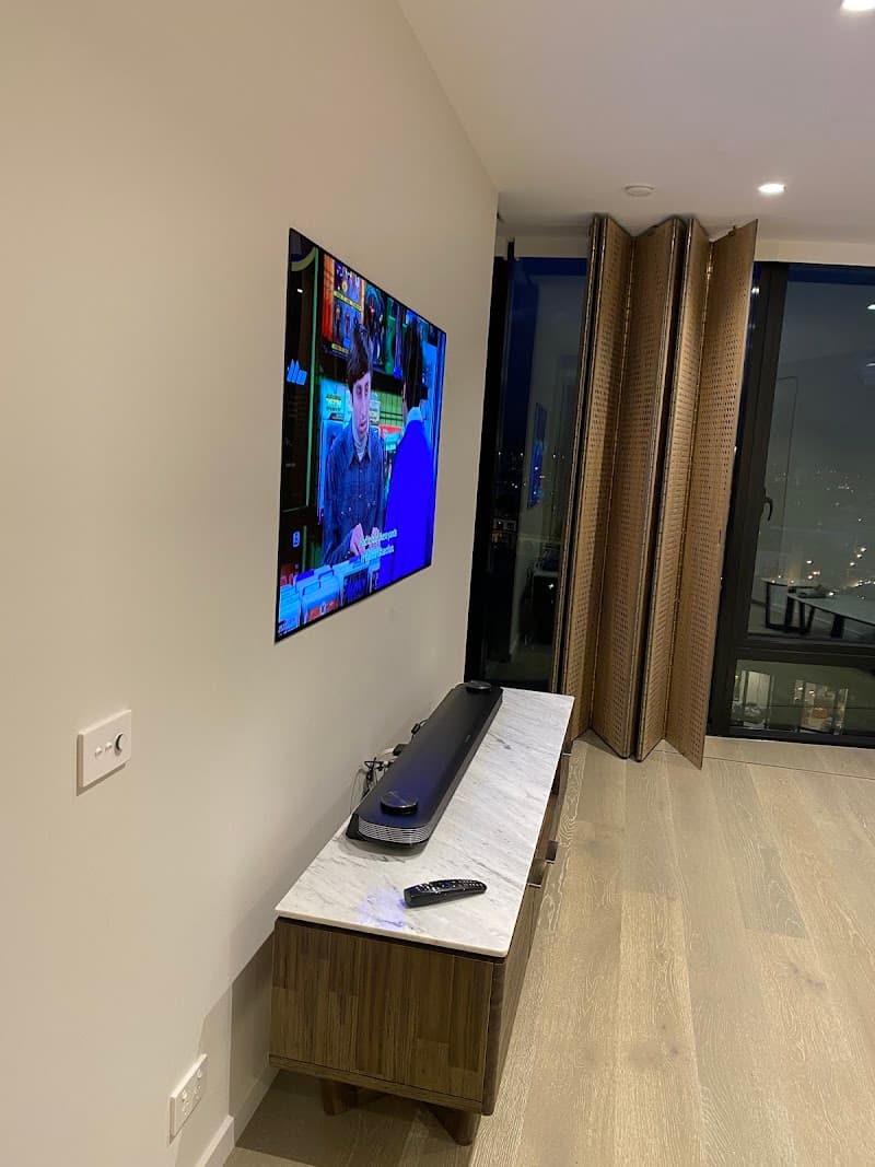 Melbourne TV Wall Mounting - TV Antenna Installation Melbourne - TV Wall Hanging antenna & tv work in Ivanhoe