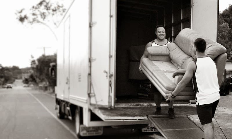 Melkuin Movers Removals & Transport removalist work in Jimboomba