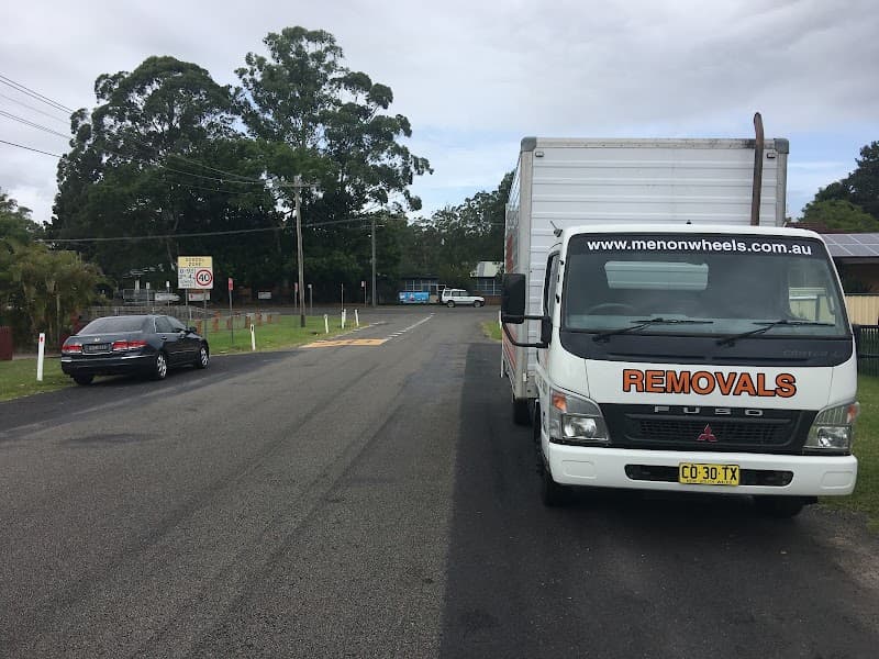 Men on Wheels Removals removalist work in Ettalong Beach