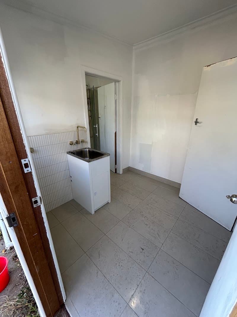 Merlea Carpentry carpentry work in Redcastle