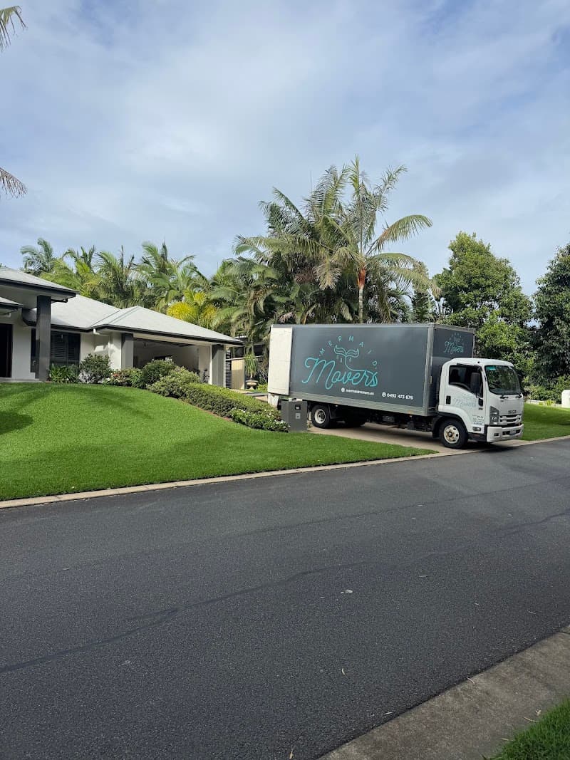 Mermaid Movers removalist work in Mermaid Waters