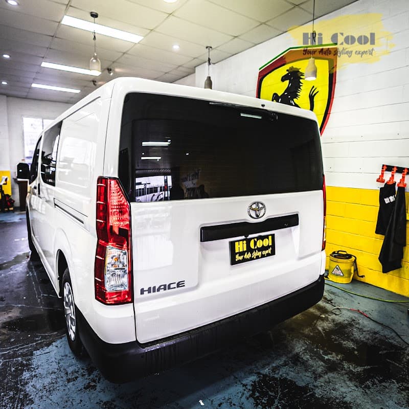 METAHAUS AUTO STYLING window tinting work in Woodridge