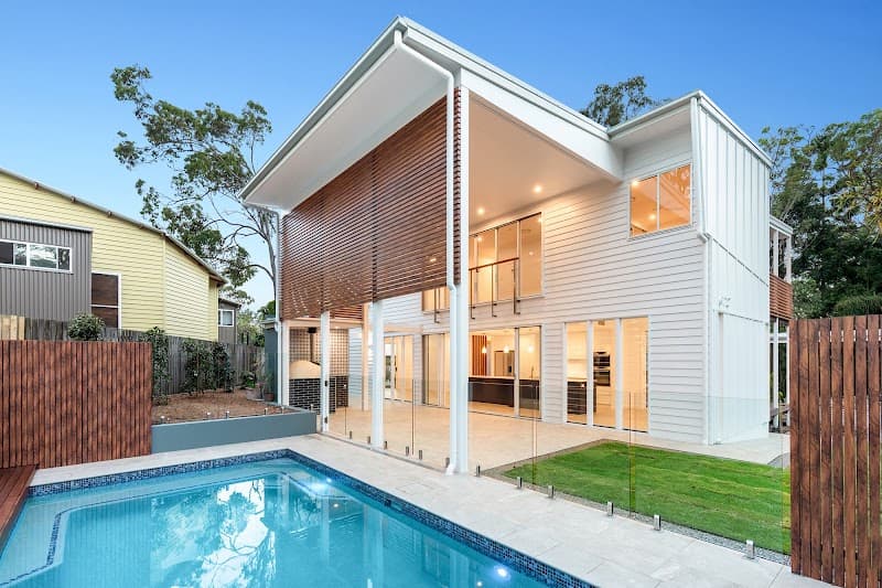 Metcalfe Constructions - Builder carpentry work in Pialba